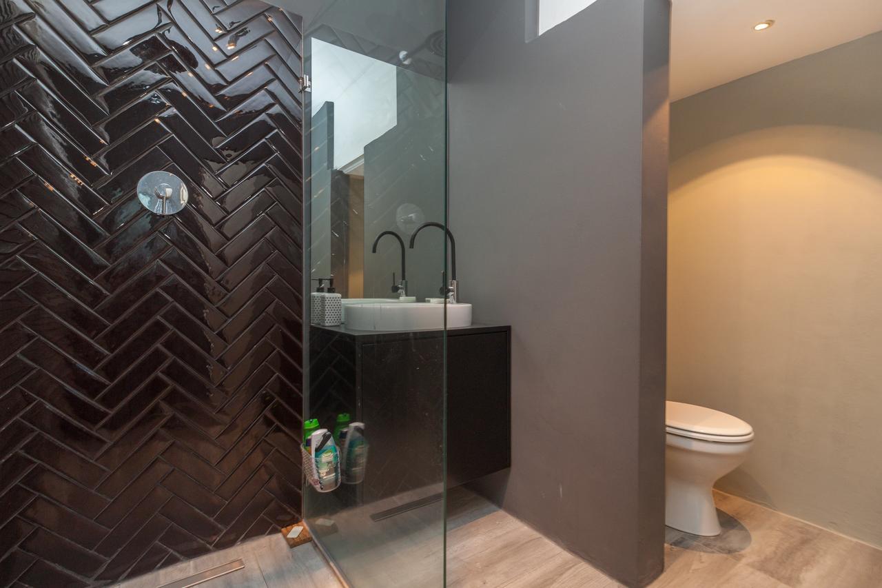 Keerom 66 - Beautiful Modern Apartment In Heart Of Fokváros Kültér fotó